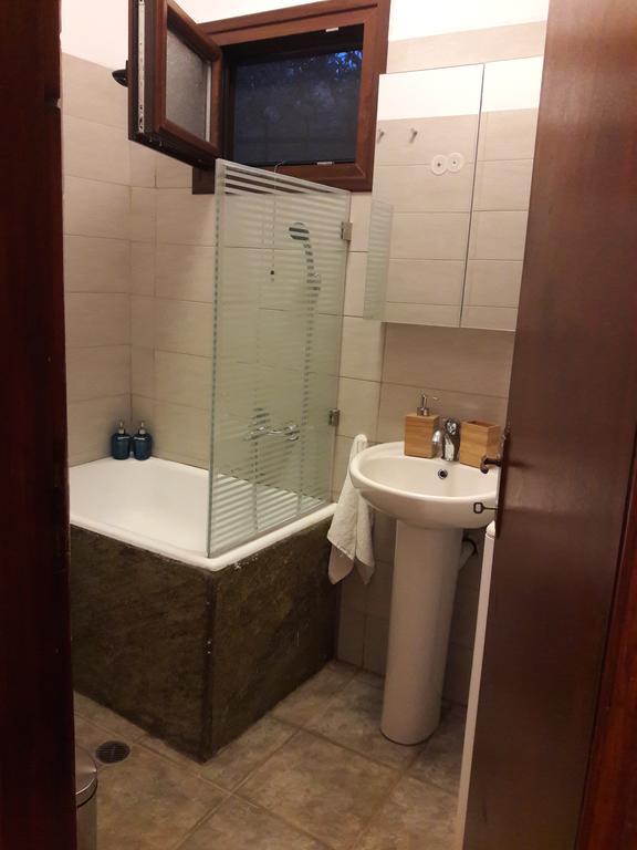 Kesi Holiday Home Potistika Exterior foto
