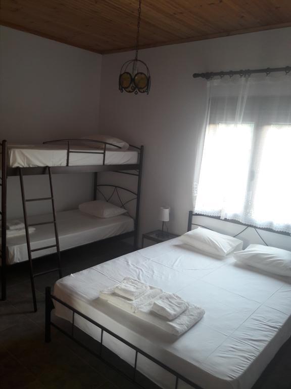 Kesi Holiday Home Potistika Exterior foto