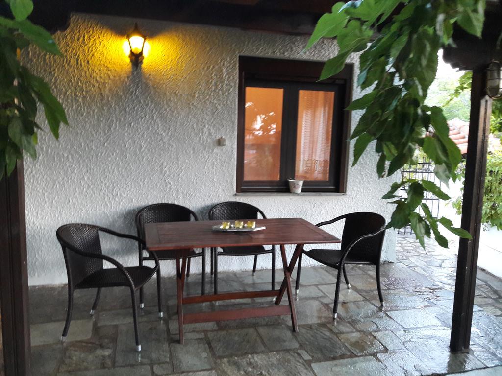 Kesi Holiday Home Potistika Exterior foto
